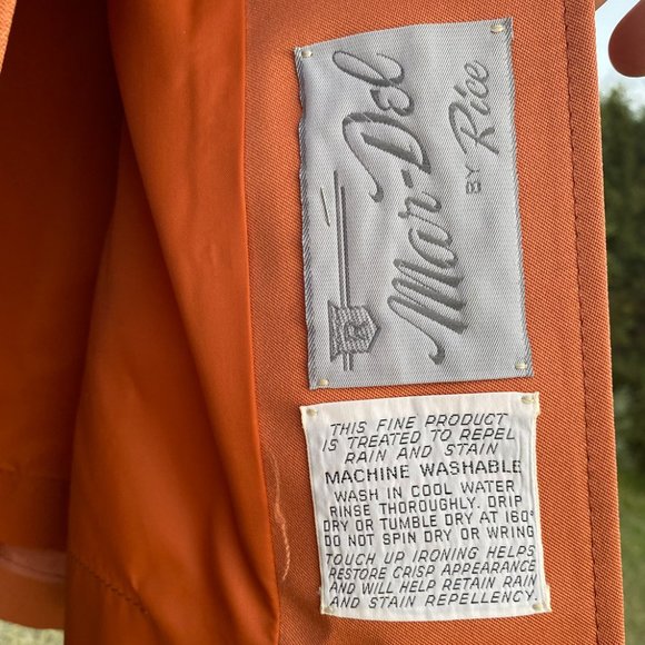 Valentines coat with heart buttons, Vintage Deer Tapestry Jacket - Picture 7 of 7